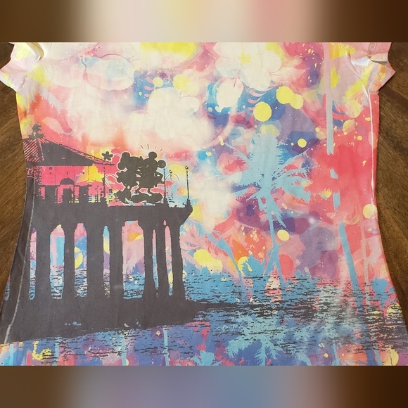 Disney Womens Size XL Mickey & Minnie Graphic T-Shirt - Multicolor - Picture 9 of 11